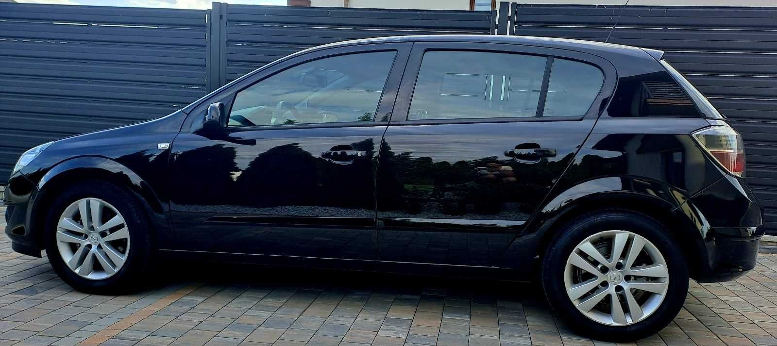 Opel Astra H* poj.1.6*116KM*SERWISOWANA do 213 tys*zarejestrowana