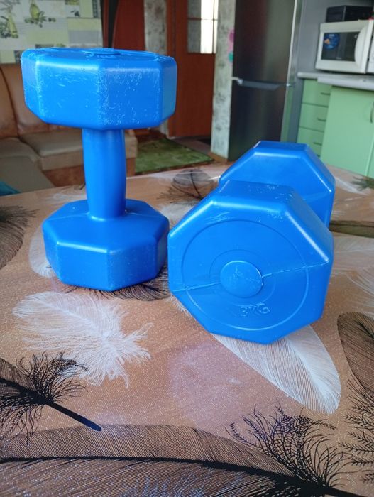 Гантелі вагою 3 кг. штука.