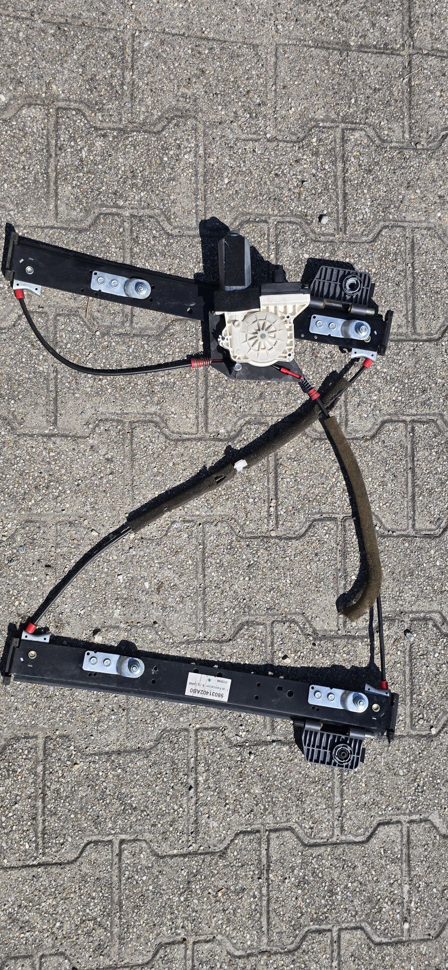 Mitshubishi colt czc cabrio czesci podnosnik szyby colt cabrio