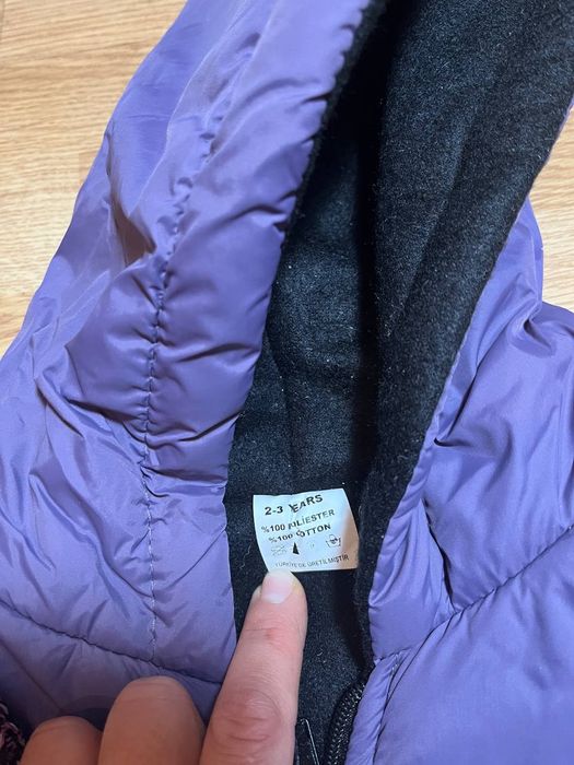 Набор дитячих речей (зима/осінь) розмір на 2-3 роки

Продаю комплект д