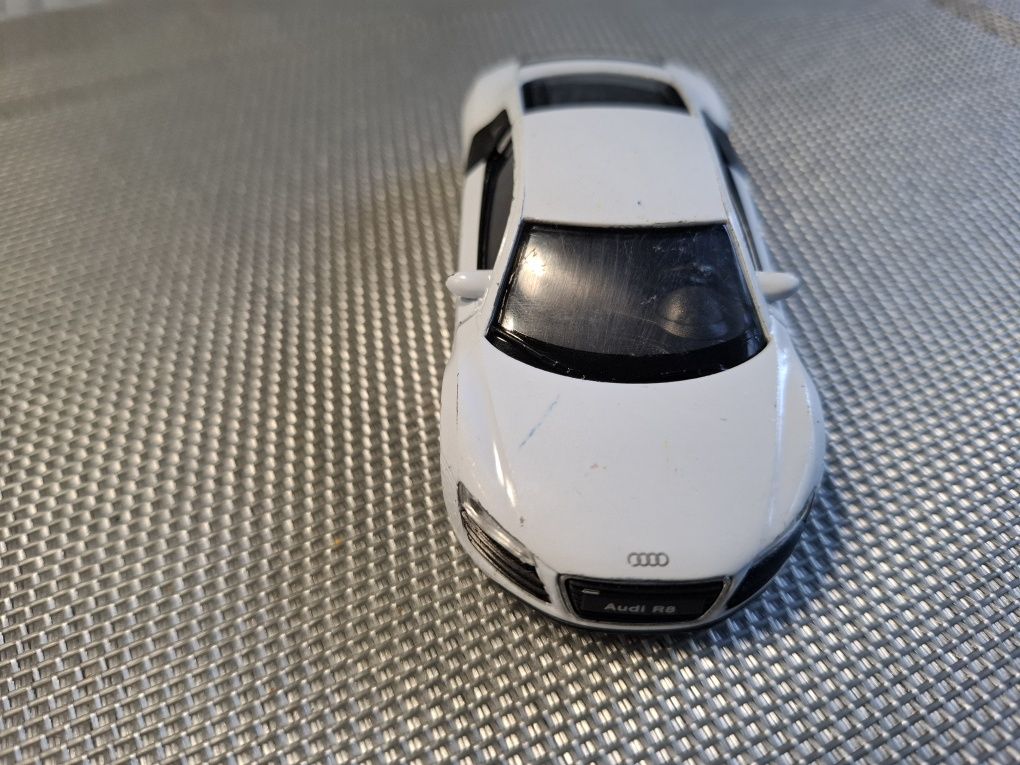 Welly Audi r8 model samochodu