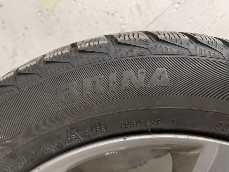 Na sprzedaż 4 koła zimówki  205/55 R16 z alufelgami mazda 6