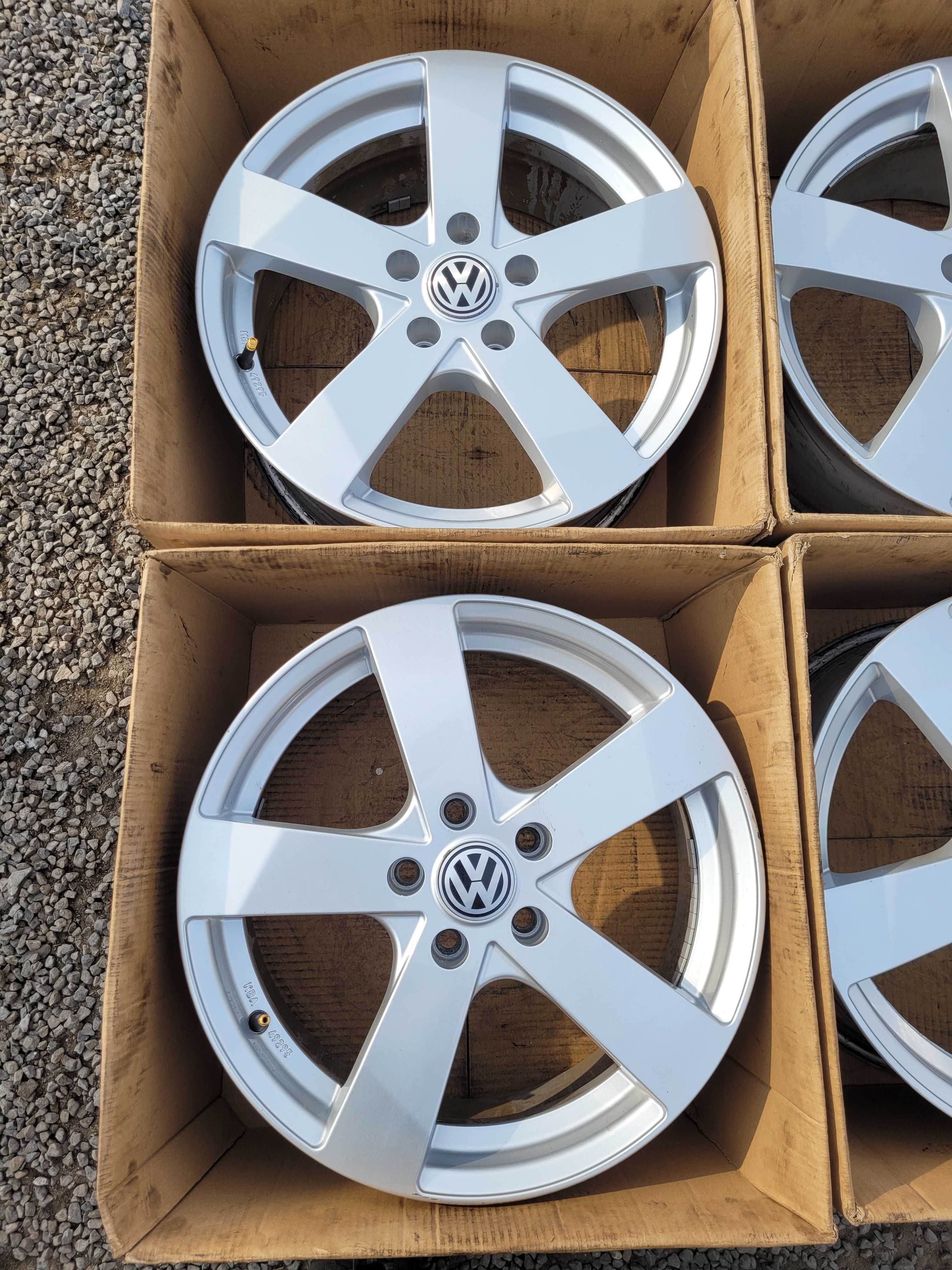 Felgi aluminiowe Alu Alufelgi VW - 17 cali 5x112 7J ET38 ø66.6