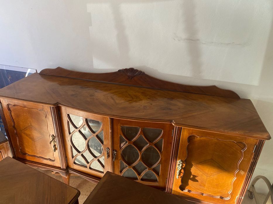 Movel aparador vitrine vintage queen anne