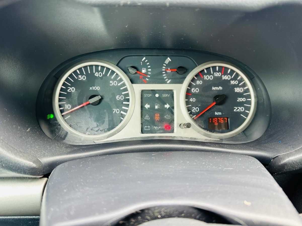 CAR4YOU RENAULT CLIO 1.2 Benzyna 2002R Opłacony Klima, 118767km