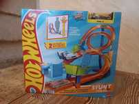 Хот вілс вертикальна вісімка Hot Wheels Action Vertical-8 Jump