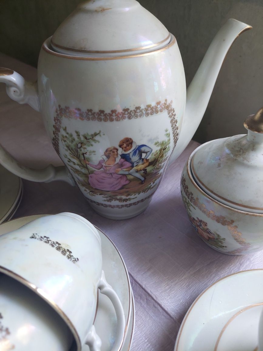 Продам сервиз Мадонна фарфор,производство Польша