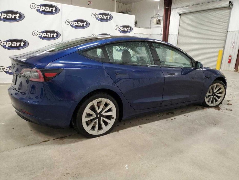 TESLA Model 3 RWD, 2022