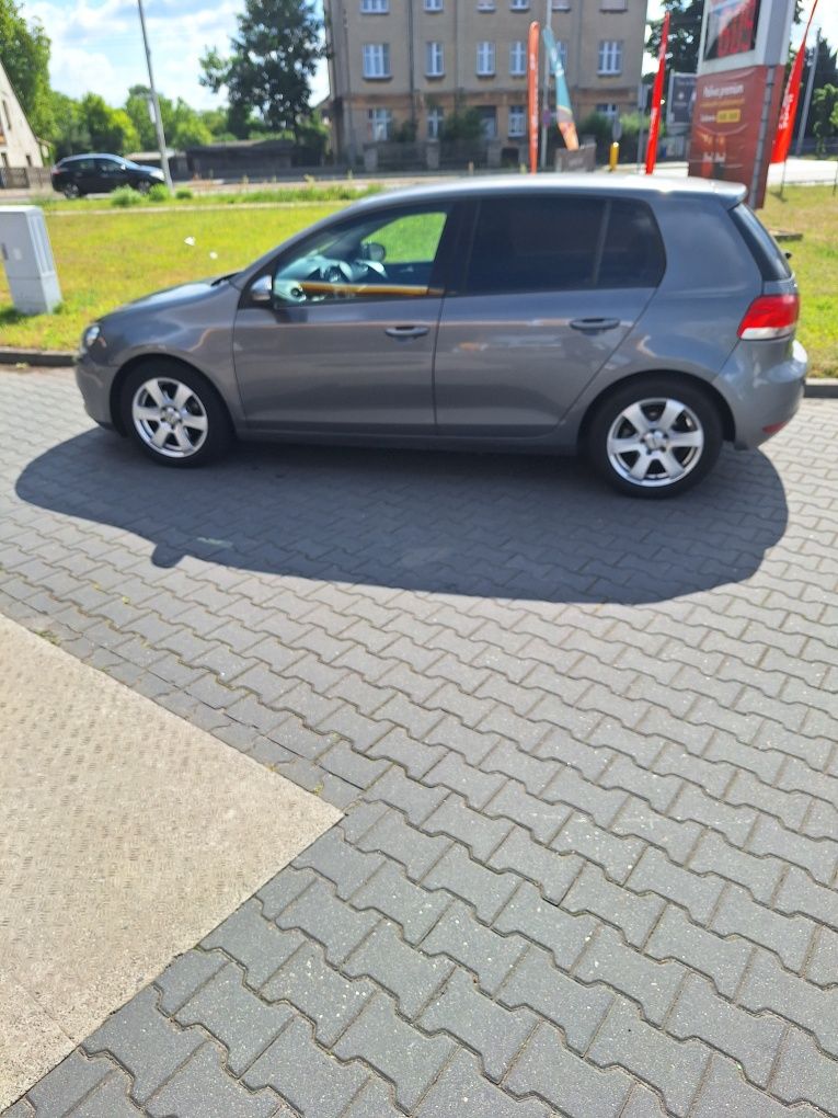 Volkswagen Golf VI 2009 2.0 TDI