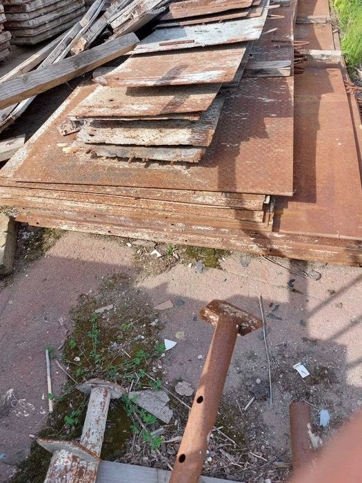 Лист металевий листи метал 4 мм рифлений гладкий 215 м2