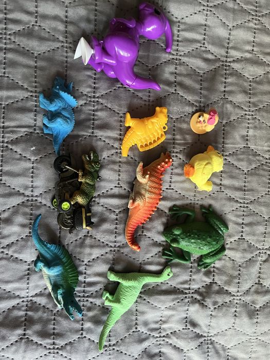 Іграшки дитячі