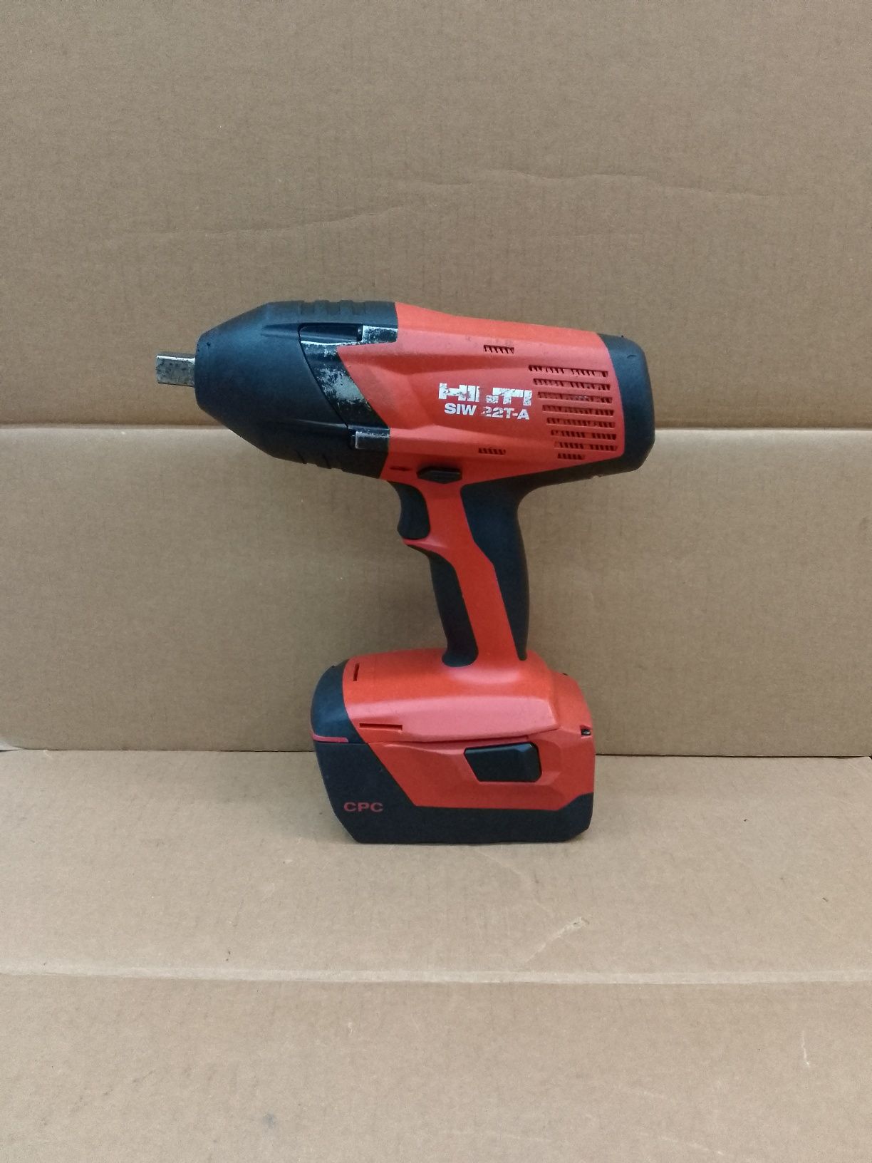 Hilti SIW 22T-A Klucz Udarowy Akumulatorowy 1/2" 450Nm 8.0Ah 2022