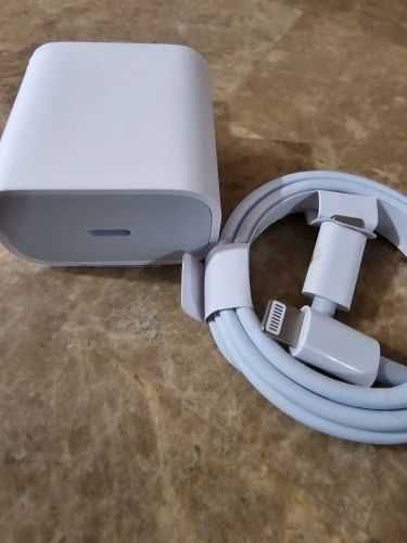 Ładowarka USB-C do iPhona + kabel Lightning