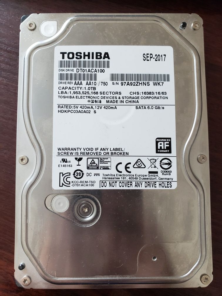 Toshiba DT01ACA100 внутрішній hdd 3.2" на 1тб