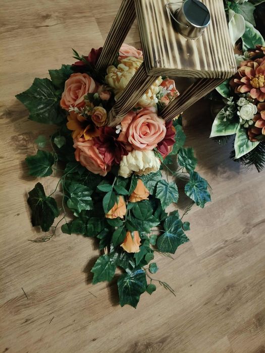 Wiązanki i komplety nagrobne