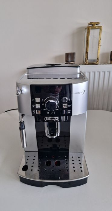 Ekspres Delonghi Magnifica S