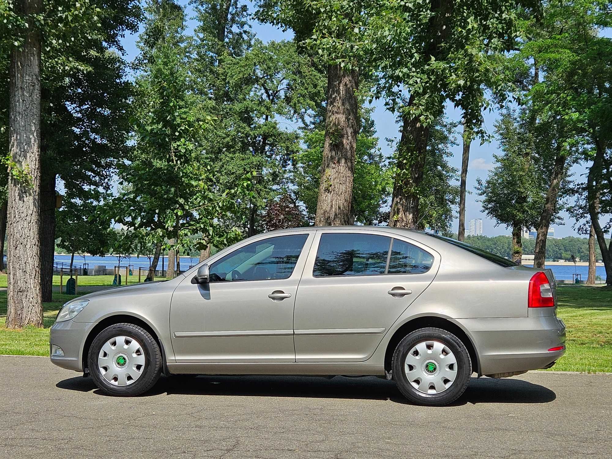 Skoda Octavia 1.8 TSi Офіційна!