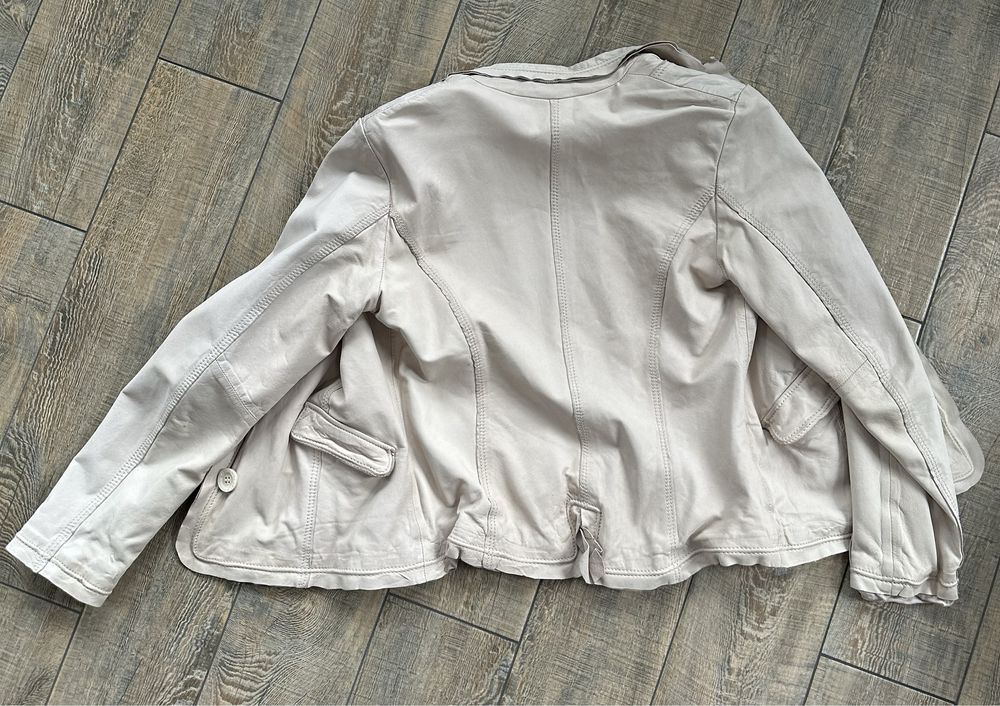 Шкіряна жіноча куртка Guess by Marciano