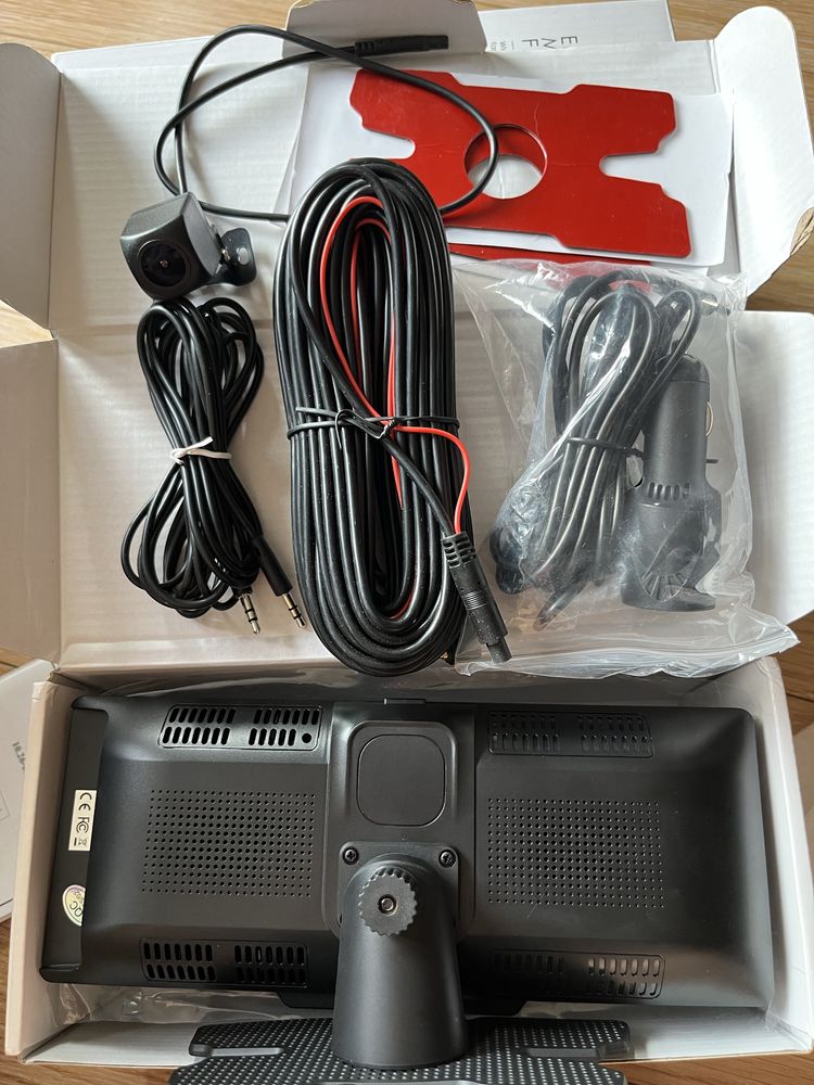 Stacja multimedialna do samochodu z radiem android auto apple carplay