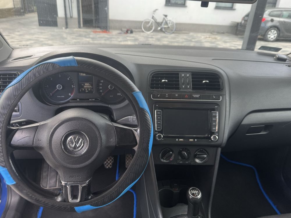 sprzedam VW Polo 2010r 1.2 TDI klima, alu oszczedne auto super stan