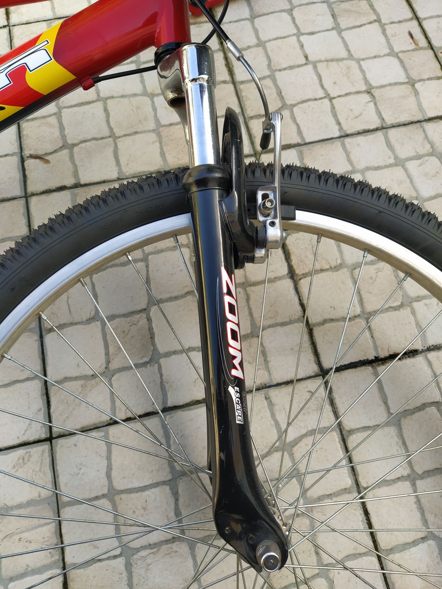 Bicicleta com amortecedor duplo