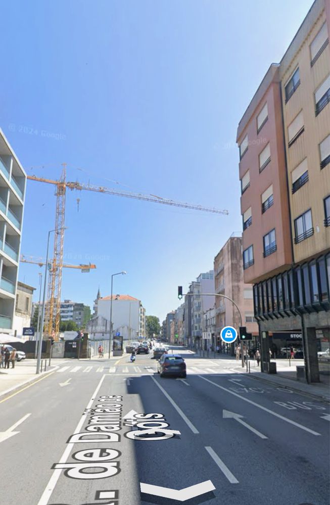 Arrenda-se T2 – Rua Damião de Góis, Porto