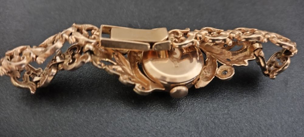 Золотые часы 585 пробы Чайка СССР