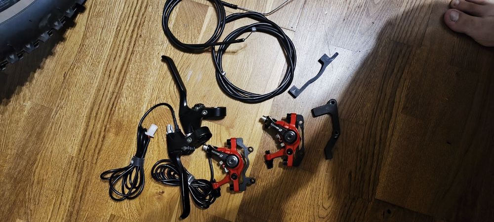 Комплект тормозів двопоршневих zoom db680