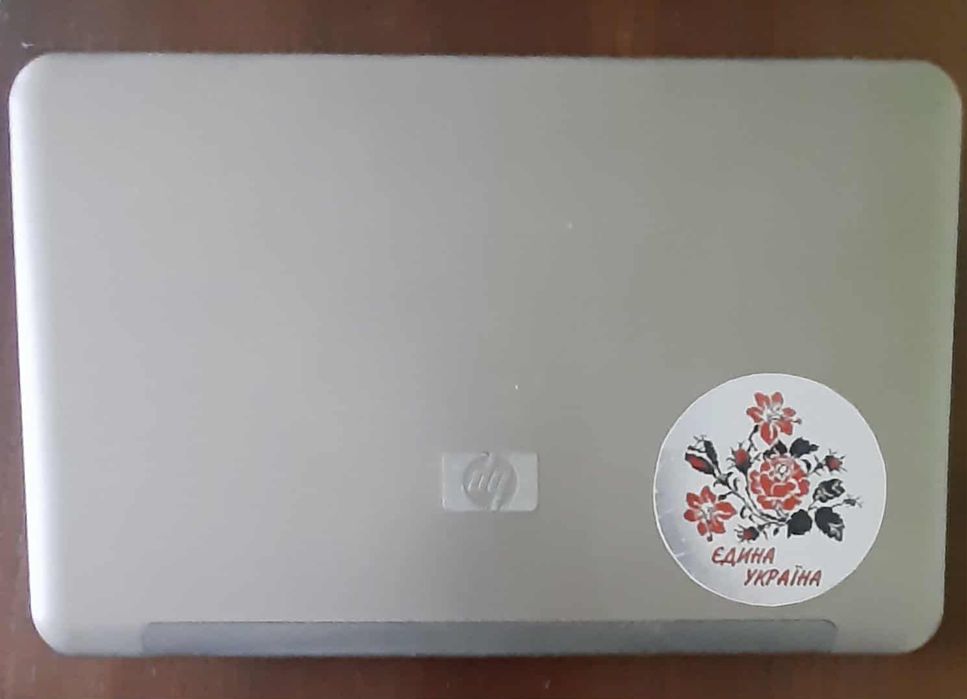 Ноутбук HP 2133, розмір 16×26, в роьочому стані.