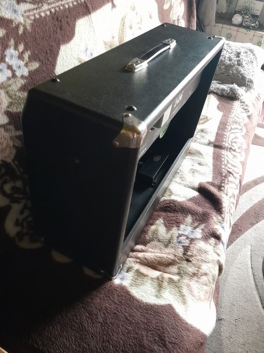 Wzmacniacz gitarowy fender 212r kombo piec