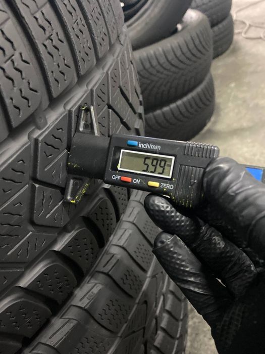 Автошини зимові PIRELLI 225/55/17 (4шт) Резина,Колеса,Гума,Скати,Шини