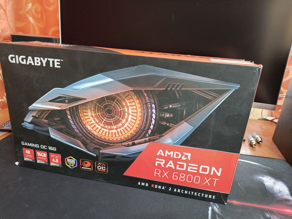 Продам відеокарту AMD Radeon Gigabyte RX 6800 XT 16gb OC