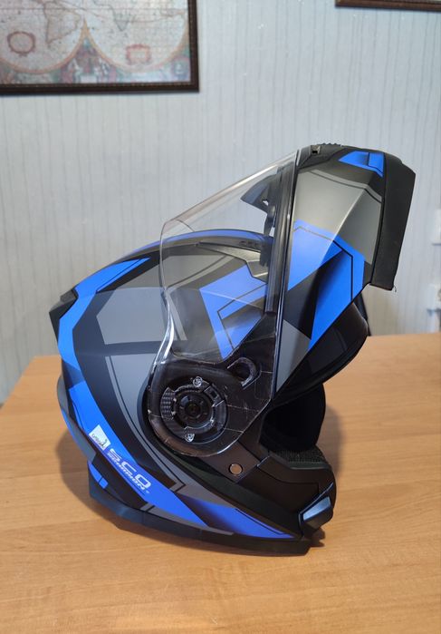 Мото шлем Scorpion