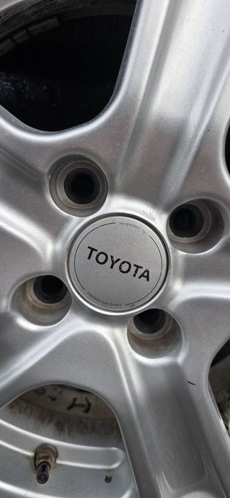 4x Koła Toyota 175 65 R15 Felgi 4x100 ET 39