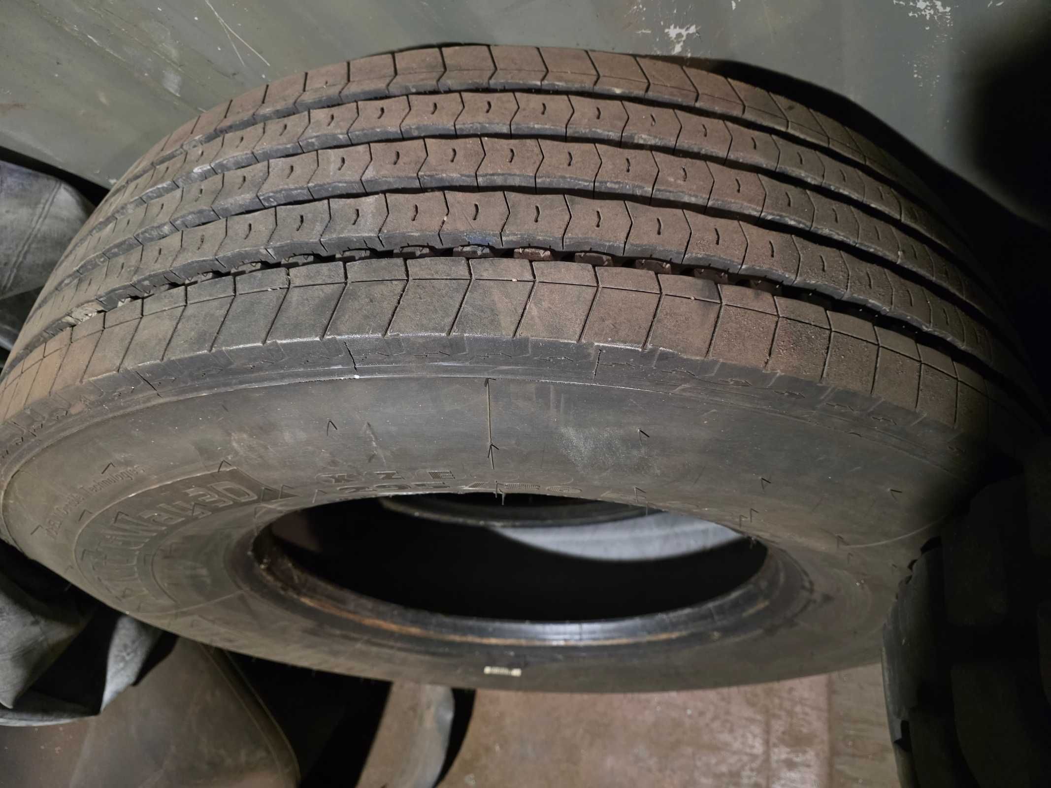 Opona MICHELIN XZE 295/80R22,5 MultiWay 3D Super stan 2020r