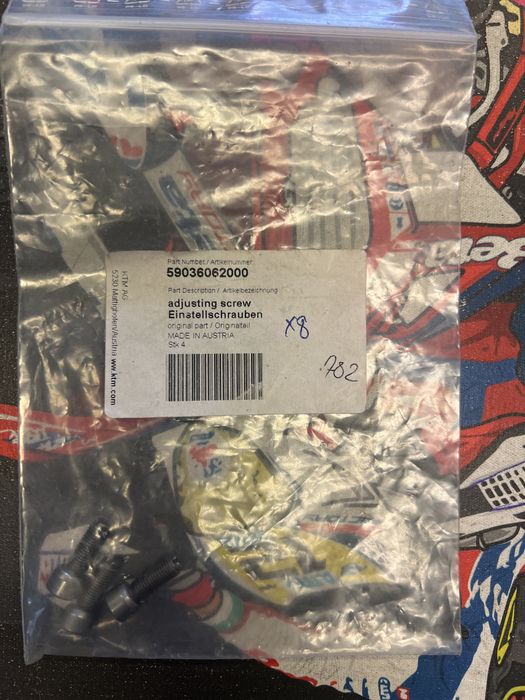 Sprzedam 3x sruba do regulacji