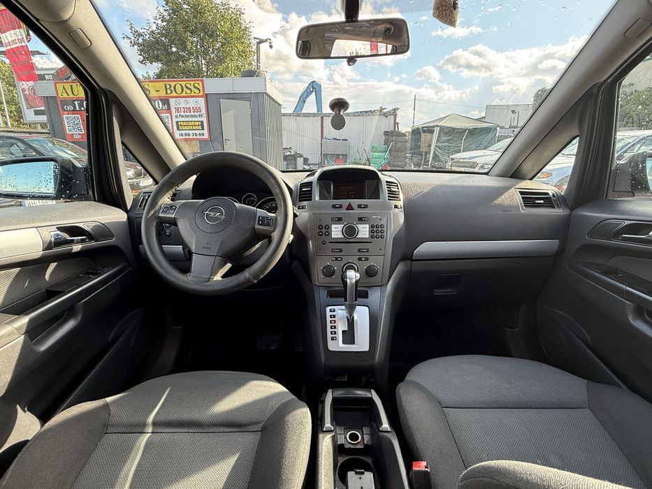 Na Sprzedaż Opel Zafira 1.9D/7-os/automat/bez wkladu/klima/super st