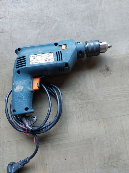 Електродрель з реверсом