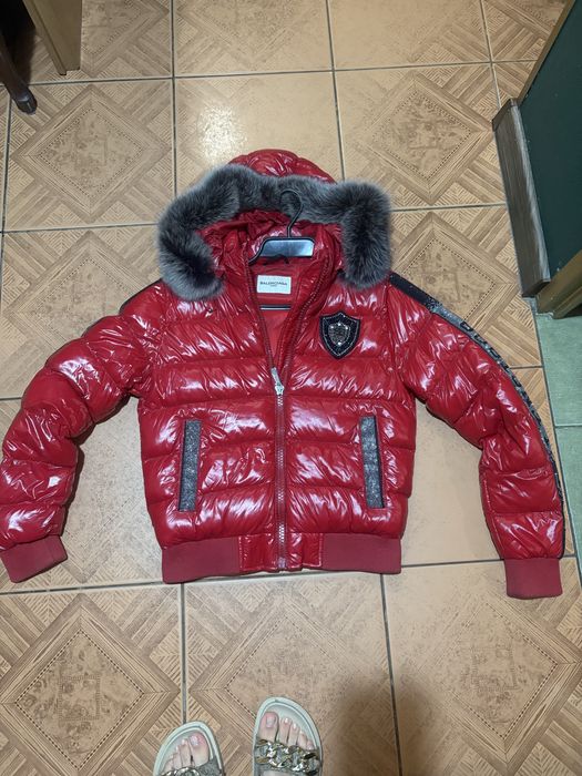 Kurtka Balenciaga z naturlanym futrem z lisa