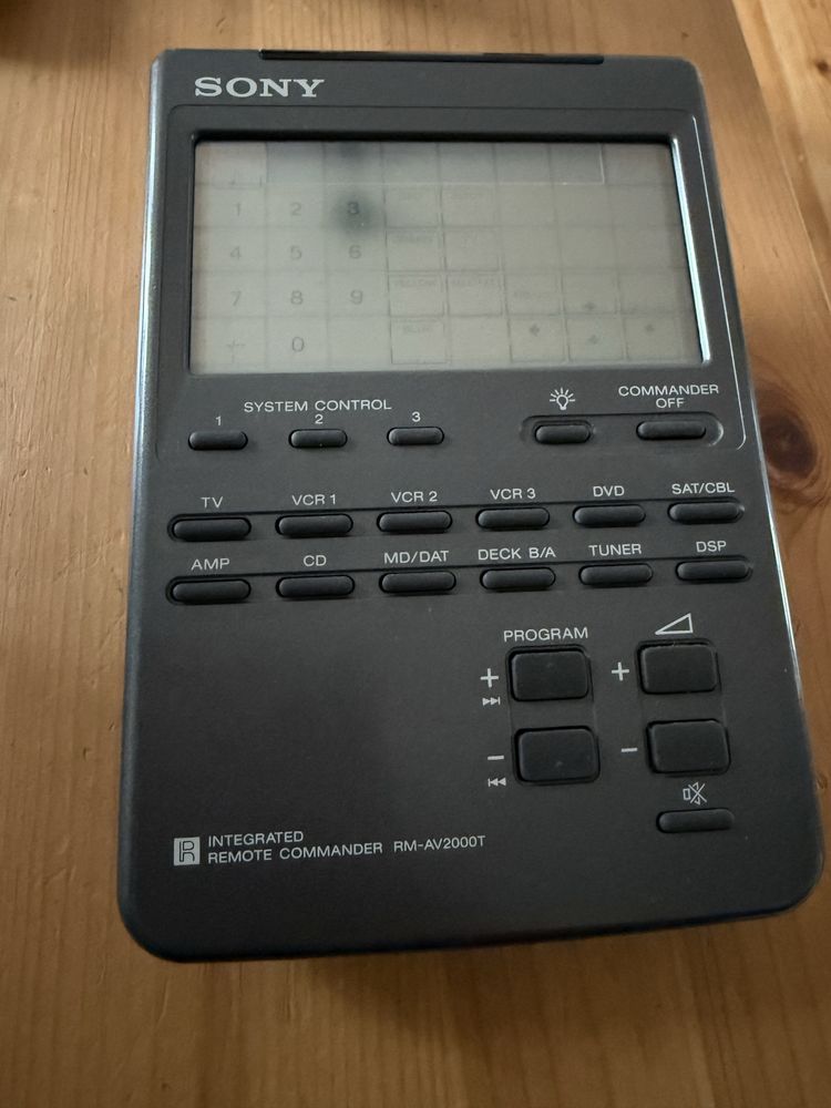 Pikot sony RM-AV2000T