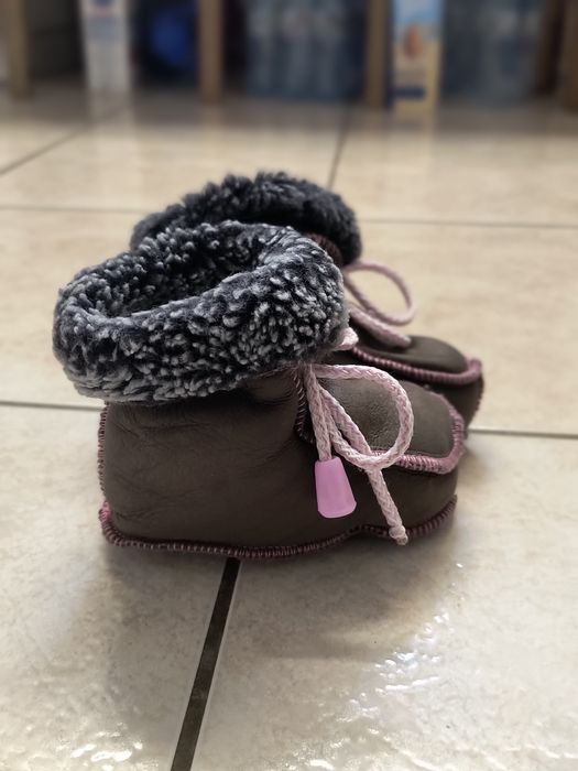 Skórzane buciki niechodki ocieplane welną 13 cm góralskie botki