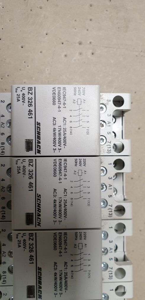 Stycznik modułowy SCHRACK 25A/4