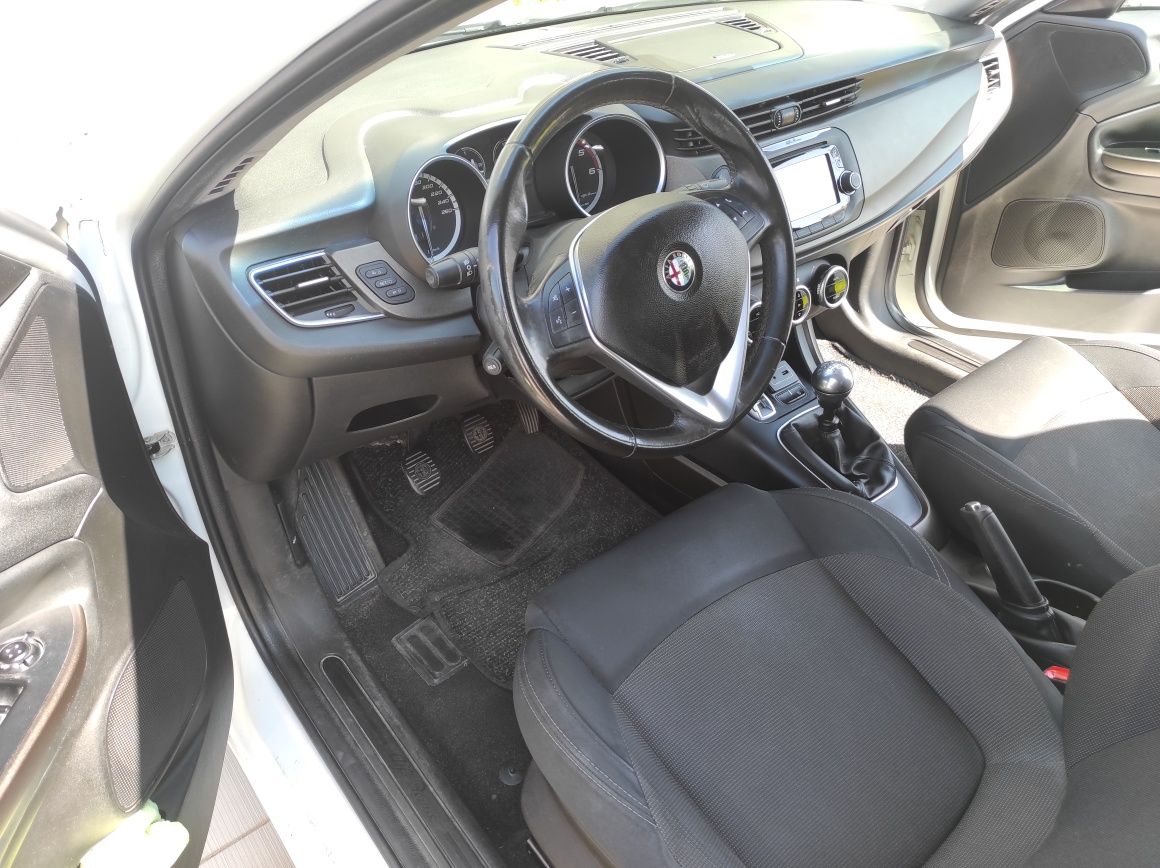 Alfa Romeu Giulietta 1.6 Jtdm