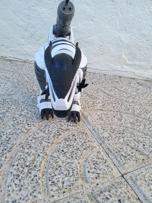 Dinossauro  telecomandado