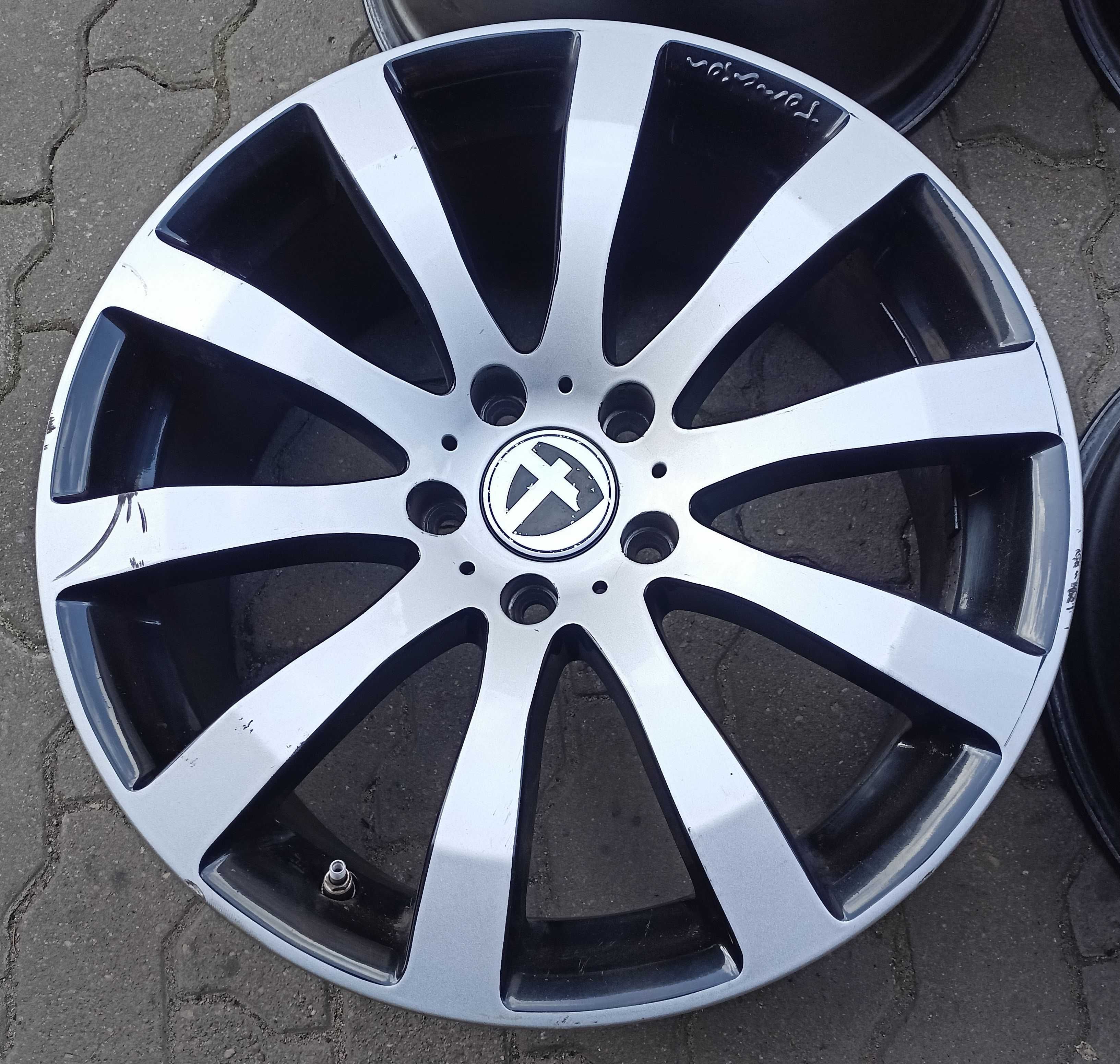 Alusy 19 5x120 Tomasson BMW E46 E90 F30 F11 Opel Insignia VW T5