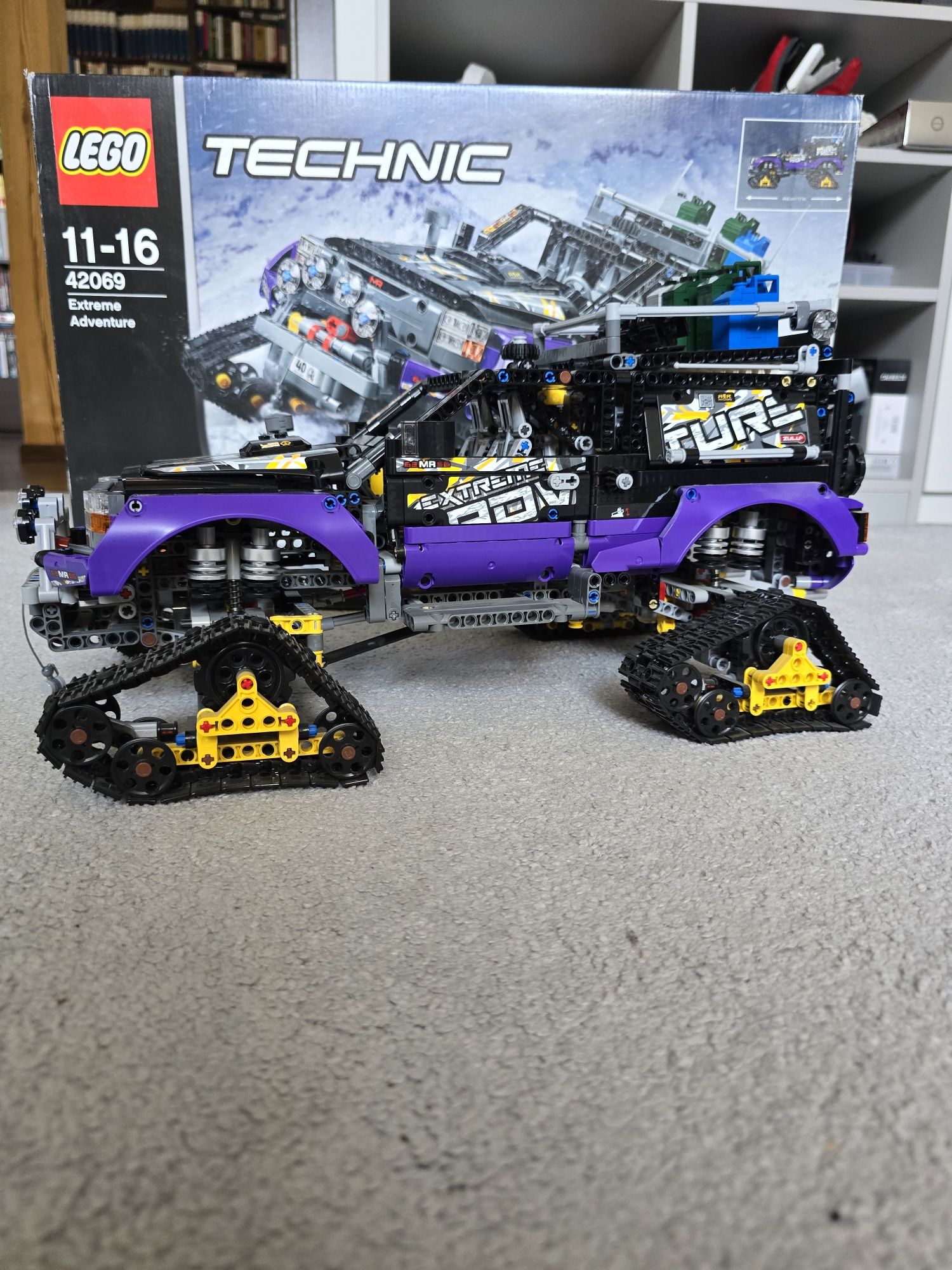 Lego technic 42069 na 40 lecie serii