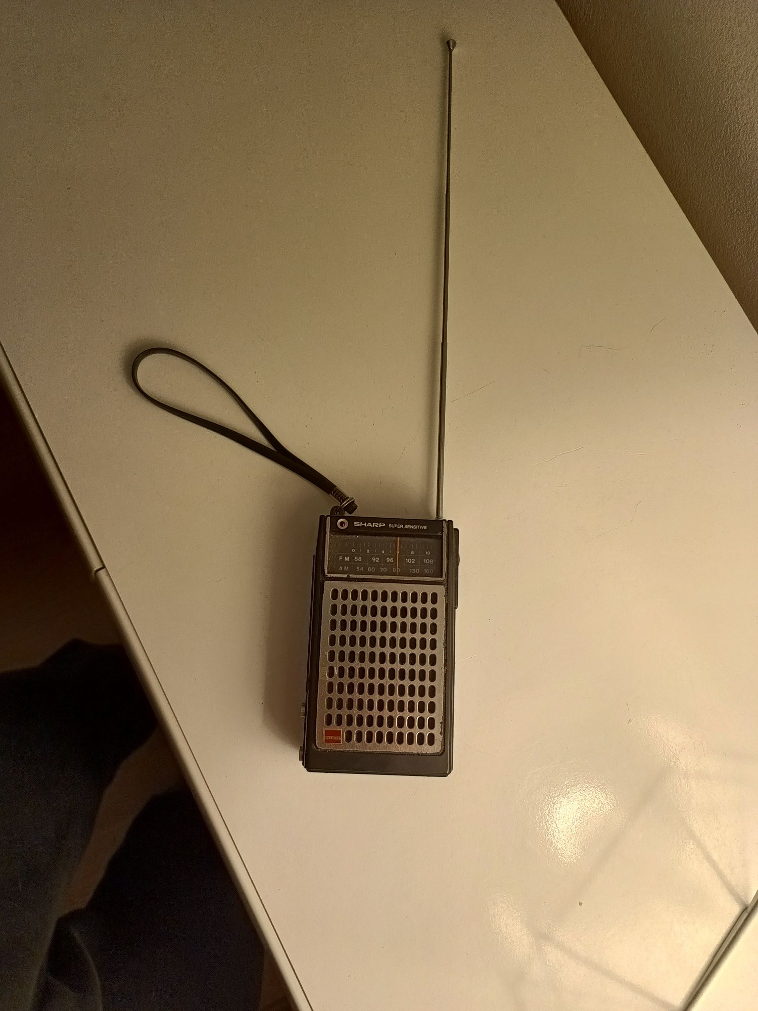 Radio Sharp przenośne kieszonkowe