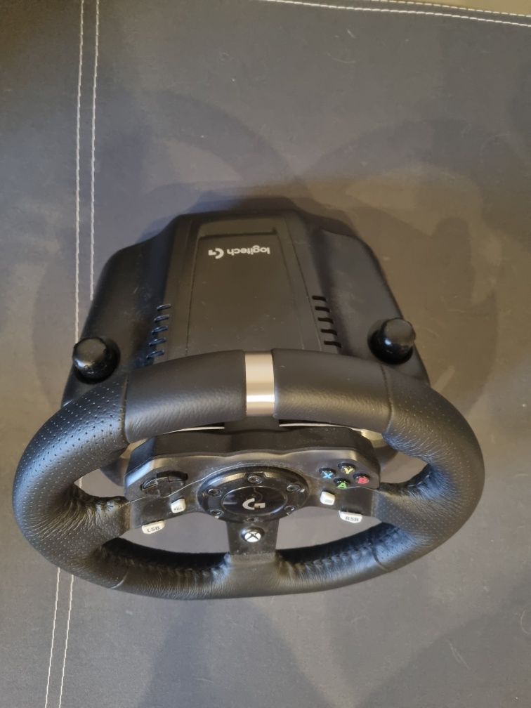 Sprzedam kierownice Logitech G920