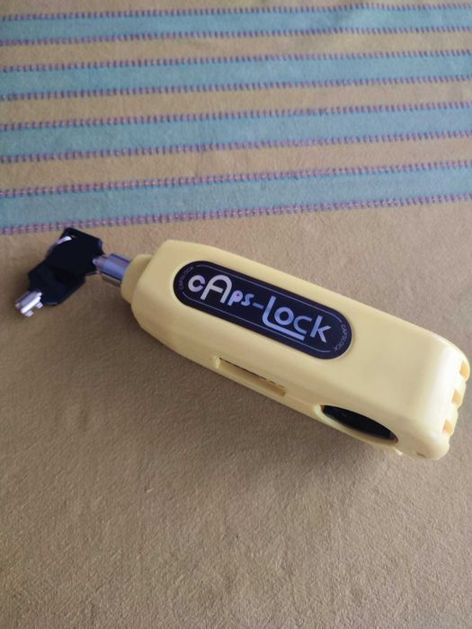 Cadeado Bloqueador para Manete Travão Moto