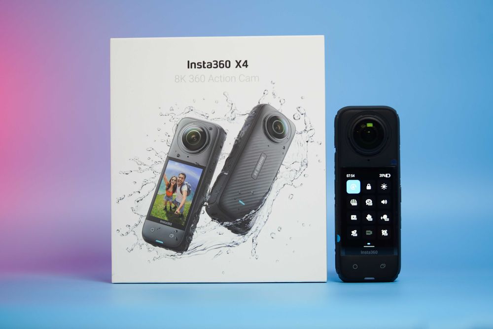 Екшн-камера Insta360 X4 8K Standard Bundle (CINSABMA)